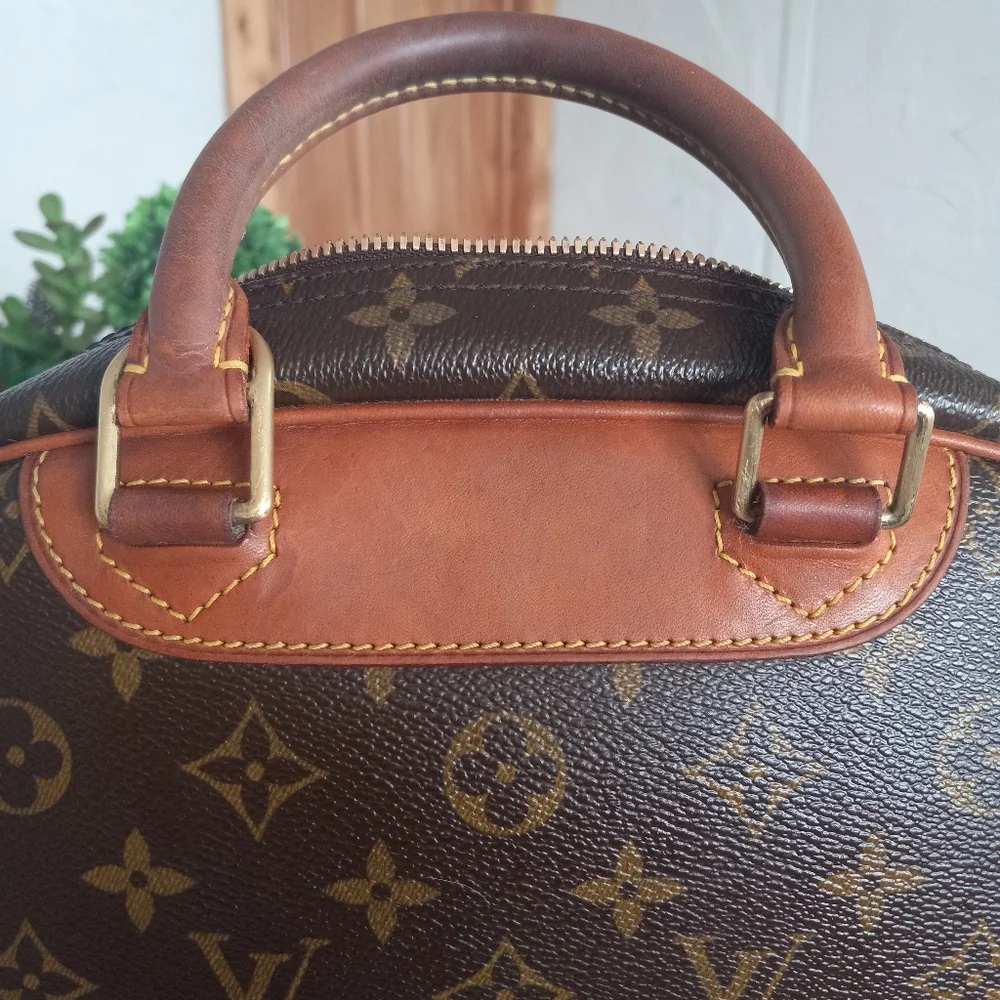 Louis Vuitton Trouville handbag in Brown Monogram Canvas